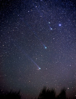 http://www.capella-observatory.com/images/SolarSystem/Comets/LINEAR.jpg